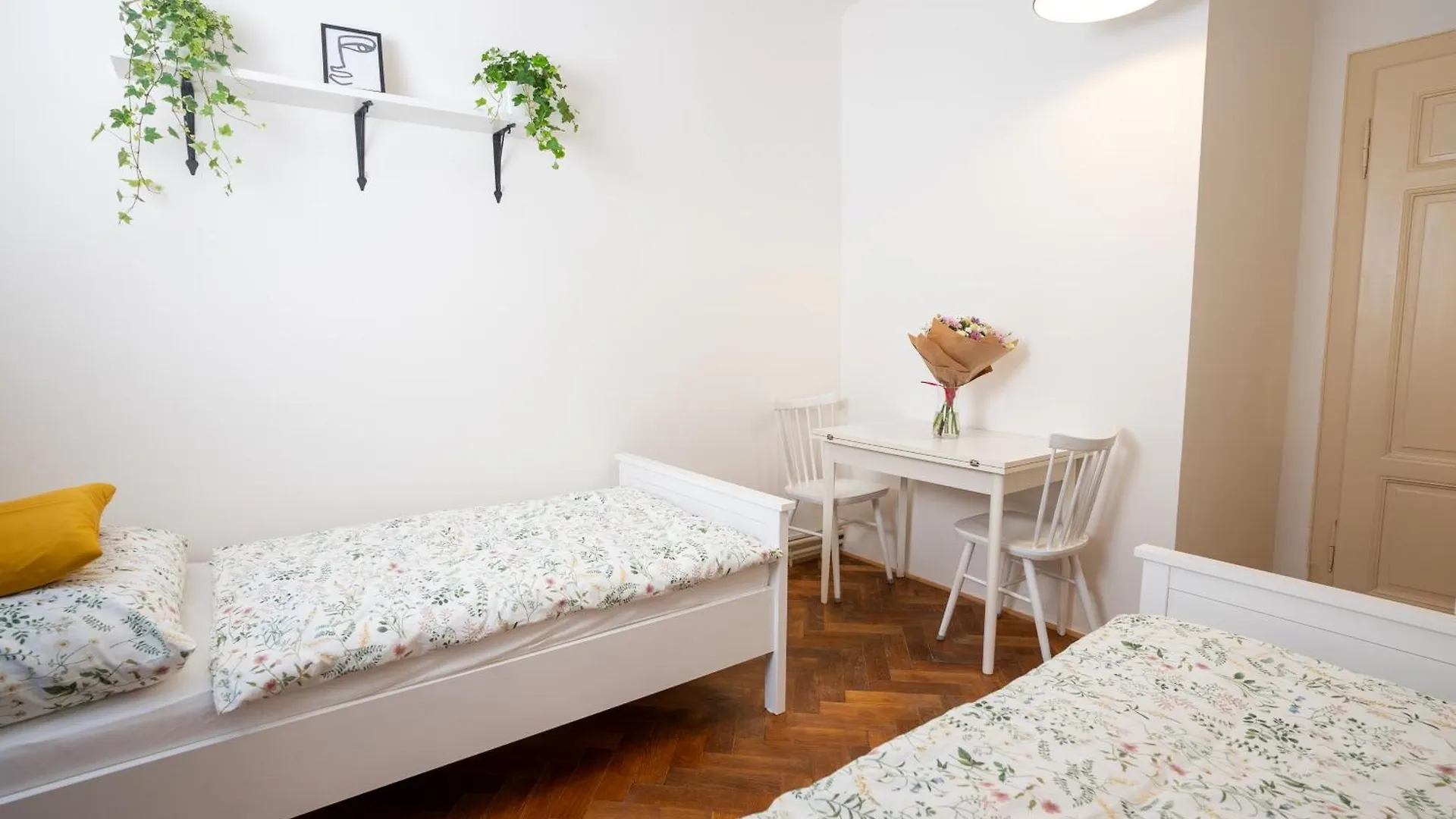 White Wolf House Hostel & Apartments Praga