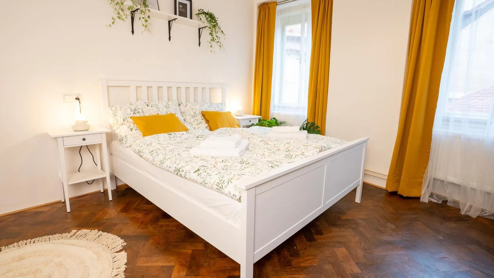 White Wolf House Hostel & Apartments Praga